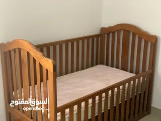  2 Crib with mattress