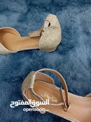  8 احذية نسائية