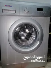  1 غساله ناشونال بحاله الوكاله استخدم شهر فقط بسعر مغري جدا موجوده بالزرقاء