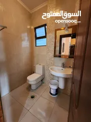  4 شقة للبيع في حي الصحابة - ref : 14578