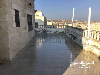 17 شقة لللبيع في الحصن
