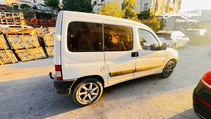  1 بيجو بارتنر 2008 للبيع بحالة جيدة تم اعادة نفضها كالمة