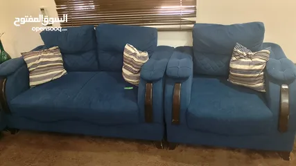 3 طقم كنب مستعمل بحالة جيدة