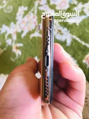  9 iPhone XS 256 gb 87 battery health and back camera not working