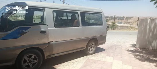  4 باص h100 موديل 2000 للبيع
