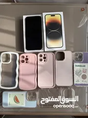  1 ايفون 14 برو ماكس لون ذهبي بحالة ممتازة 128 غيغابايت مع الشاحن والكرتونة والكفرات مجاناً