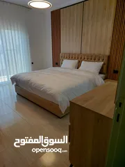  1 متوفره بعد 9 ثمانيه شقه مفروشه سوبر في الجبيهه  في حي هادء . 3 غرف. للايجار  اسيوعي. شهريي وسنوي
