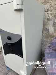  1 قاصه صناعه انجليزي chubb بحاله الوكاله
