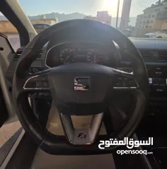  12 Seat Arona FR 2020