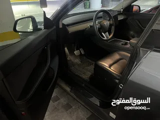  5 تسلا مودل  Y  بيرفورمنس  ( 2021.)  ‏Tesla Model Y Performance