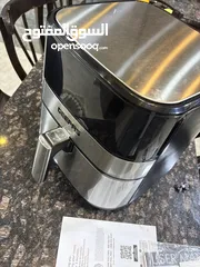  5 Geepas digital air fryer /model No. GAF37510