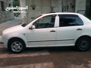  3 سيارة سكودا فابيا ديزل للبيع موديل 2003  سعر 18 الف شيكل