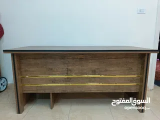  3 مكتب خشب مع كرسي