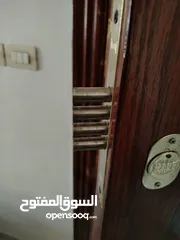  10 باب بيت  بخشب مميز جدا