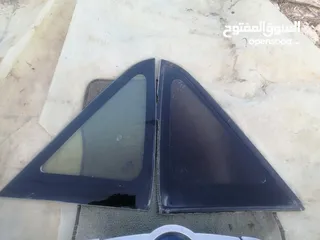  30 قطع سيارة نيسان مورانو موديل من 2004 الى 2008  **المحرك غير موجود** لكن باقي القطع بحالة ممتازة جدًا