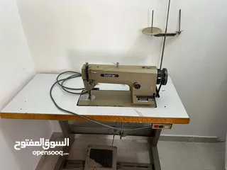  1 ماكنة خياطة
