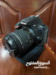  1 1.كاميرا مع العدسة عدسة ماكرو + فلاش دائري Nikon D5600 + Sigma Macro Lens 105mm + Meke Ringed Flash