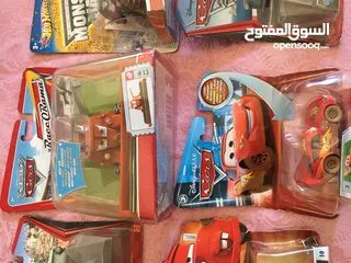  12 سيارات ألعاب صغيرة وكبيرة ومعدنية للهواة للبيع كمجموعة كاملة أو مفرق لكن السعر بيختلف كثير...
