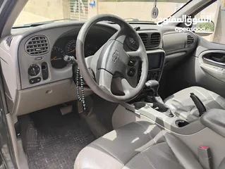  4 تريل بليزر 2004 للببع