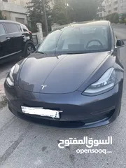  1 Tesla model 3 2020