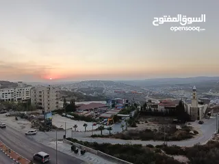  5 شقه عظم باطلاله جميله جدا ومفتوحه