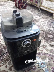  1 للبيع مكينة قهوة  وصانع سندويش