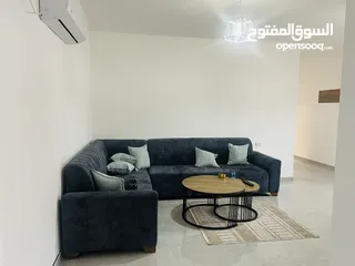  2 شقة للإيجار مفروشة عفش جديد جديدة لم تسكن من قبل مميزة في منطقة هادئة  عمارة محمد ربحي الحجة