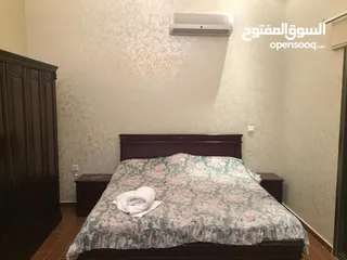  24 شقة طابقية مميزة  مع روف للبيع في اجمل موقع بالعقبة بالسكنية 9
