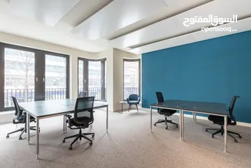  10 Fully serviced open plan office space for you and your team in Muscat, Pearl Square