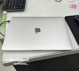  7 Apple MacBook Pro 2019