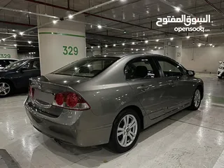  9 هوندا سيفيك فل اوتوماتيك نخب النخب بحاله ممتازه