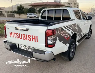  7 Mitsubishi L200 2022