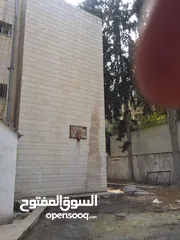  5 عمارة للبيع في منطقة حيوية في الشميساني، تصلح لعدة مشاريع استثمارية
