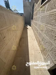  12 شقه فارغة - عبدون - 3نوم - ارضي - حديقة - ترسات - قرب الخدمات العامة