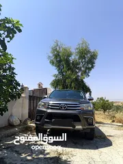  11 تويوتا هايلوكس