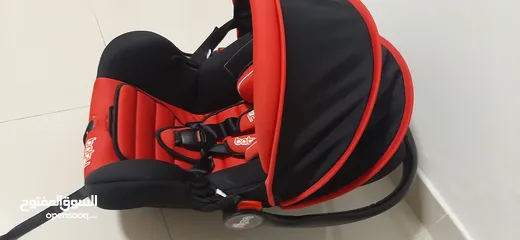  2 كرسي سيارة للأطفال50 car seat