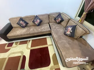  1 L-shaped sofa