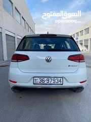  2 E Golf مميزه بحاله الوكاله للبيع بسعر مغري