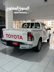  7 Toyota Hilux 2017