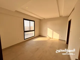  7 For sale in hidd freehold sea view flat 165 meters