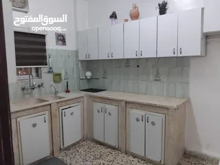  5 شقة للايجار الزرقاء حي الحسين