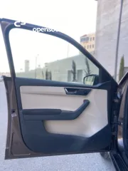  14 سكودا فابيا مميزة جداً .. اوتوماتيك .. داخلية لون بيج مميزة .. الشكل الجديد