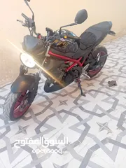  7 دراجه سوزوكي 650sv  تم تنزيل السعر للبيع المستعجل