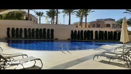  3 غرفة فندقيه اطلاله بحريه داخل منتجع ( قرية الراحه/ مرسى زايد )
