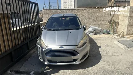  2 سيارة فورد للبيع كاش فقط