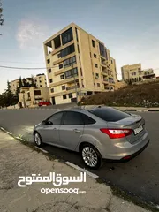  5 فورد فوكس2013
