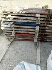  1 خشب بناء و جكات للبيع
