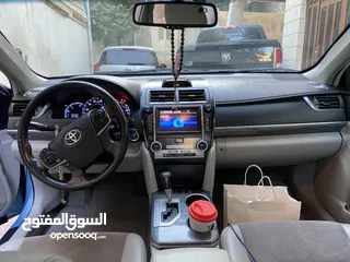  6 تويوتا كامري أعلى صنف للبيع بسعر مغري موجودة في عمان
