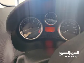  6 بيجو اصل وكاله يد اولى بحالة ممتازة