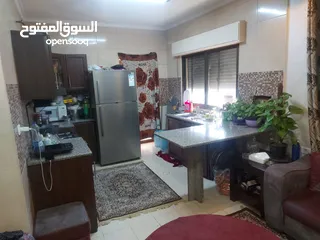  10 شقه / للبيع //جبل الزهور